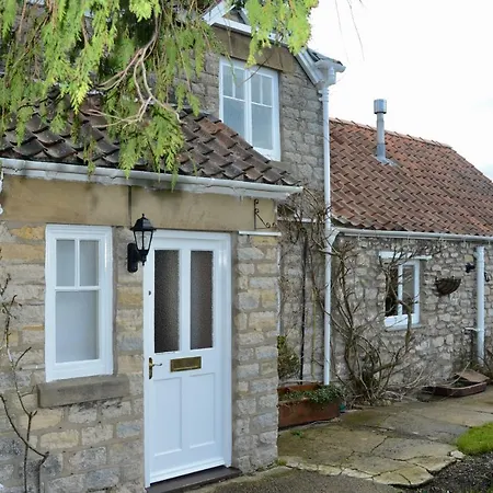 Forge Cottage, بيت للعطل